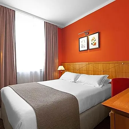 Des Artistes Hotell Lyon
