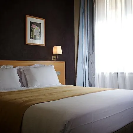 Des Artistes Hotel Lione