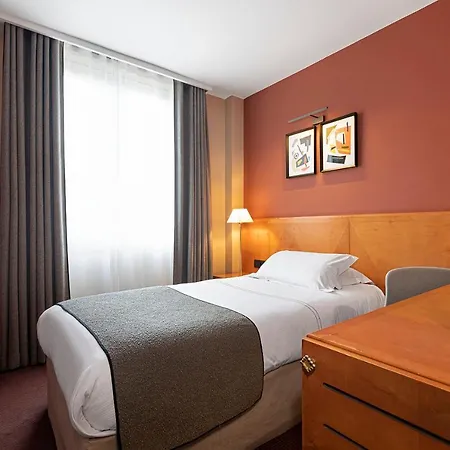 Des Artistes 3* Lyon