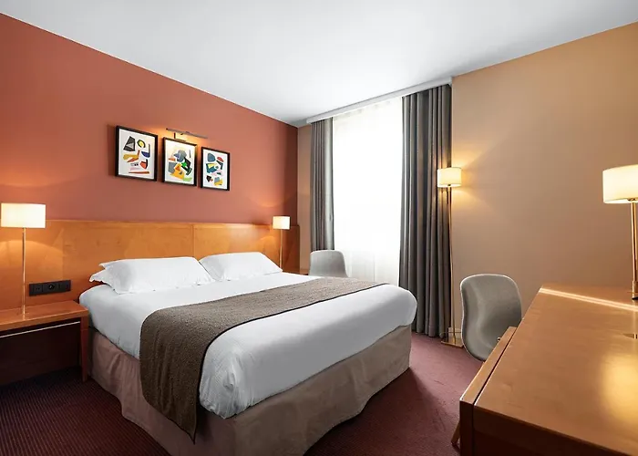 Des Artistes Otel